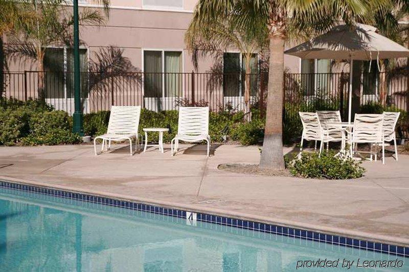 Hampton Inn & Suites Sacramento-Airport-Natomas Екстер'єр фото